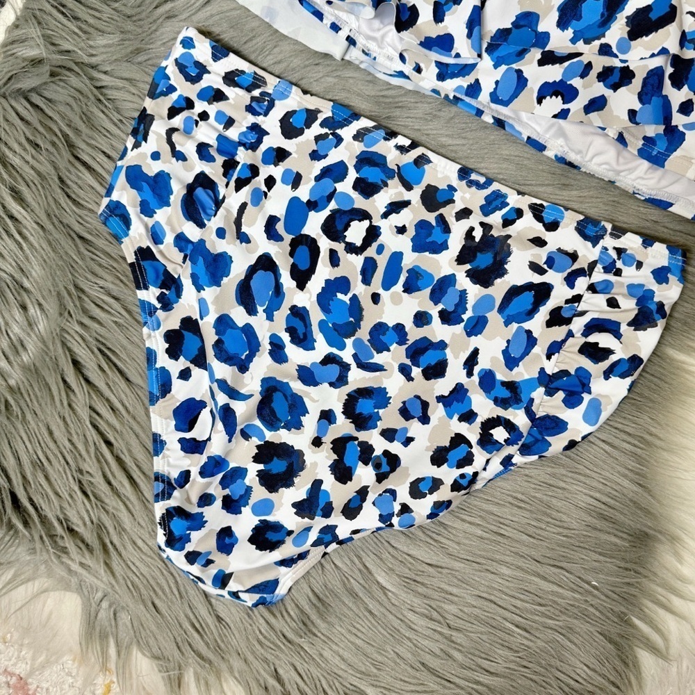Tahari Blue Leopard Ruffle Women’s Bikini Set Coastal Resort Swim Sz Medium - Picture 9 of 13